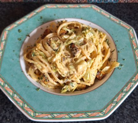 Spitzkohl Tempeh Pasta Gemüse Vegan